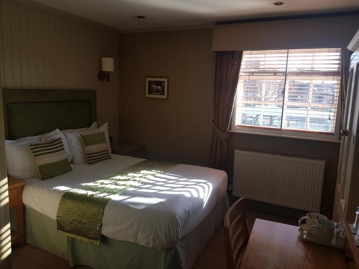 مبيت وإفطار كرو Red Cow Nantwich المظهر الخارجي الصورة